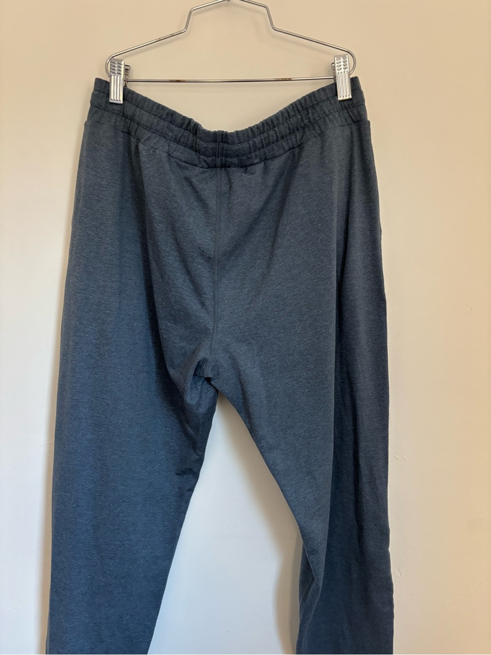 Vuori Performance Joggers Womens Heather Blue Athletic Lounge Pants Medium - Picture 6 of 6